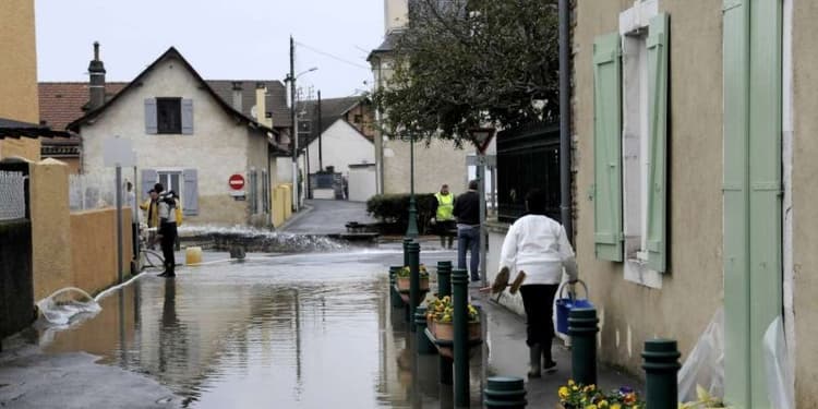 Image d'illustration pour Suivi des intempéries dans le Sud-Ouest et près des Pyrénées