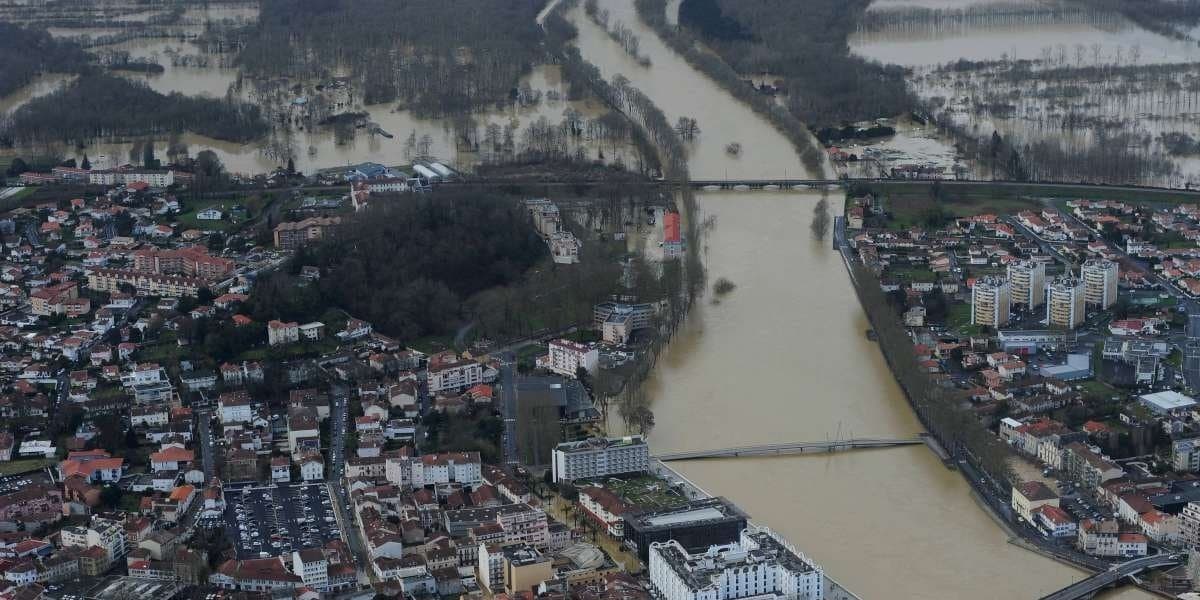 Image d'illustration pour Suivi des intempéries dans le Sud-Ouest et près des Pyrénées