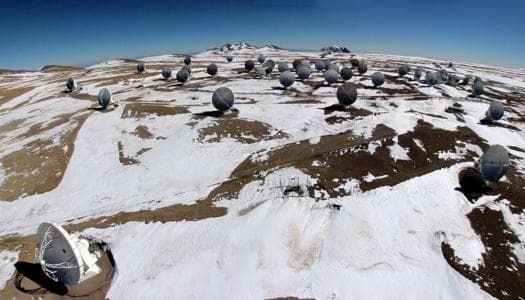 Image d'illustration pour Neige dans le désert chilien (Amérique du Sud)